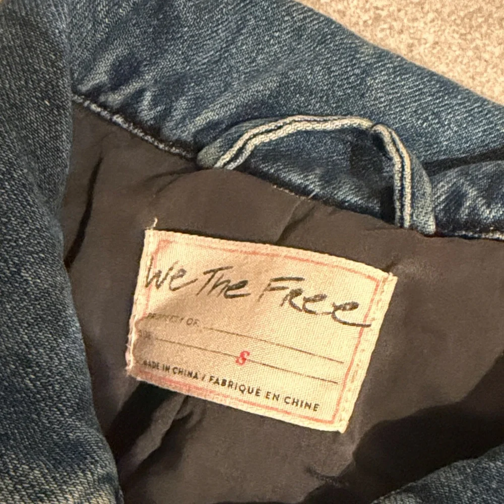 Free People pieced together floral Blue Patchwork Jean denim quilted Jacket s - Picture 3 of 5